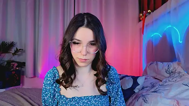 -CindyLou live sex cam