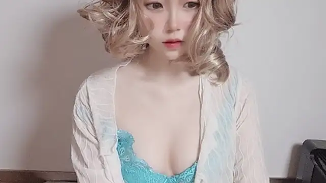 JuliaNoir's cam snapshot