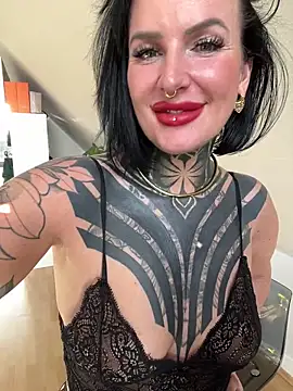 KathaleaNoir live sex cam