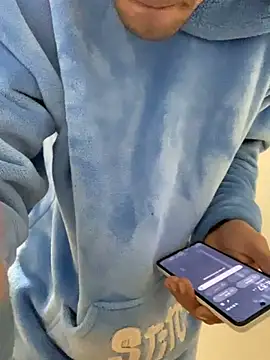 RDanger1996's cam snapshot