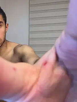 chucky_karla's cam snapshot