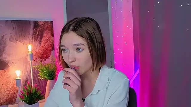 Leyla_crsh's cam snapshot