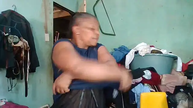 Nicky52's cam snapshot