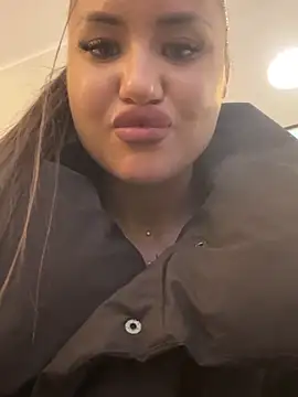 beautydiamond's cam snapshot