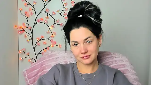 Lune_Moon's cam snapshot