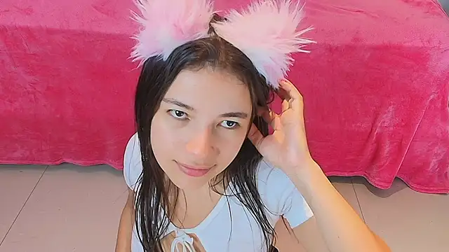 EmmaRose___'s cam snapshot