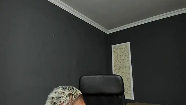BrianHunts live sex cam