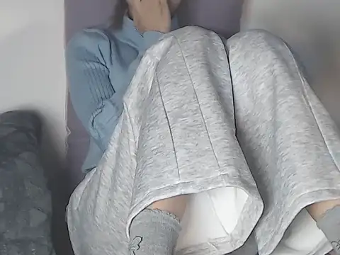 veelittle's cam snapshot