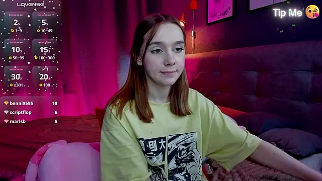 Lesi_Moonie01's cam snapshot