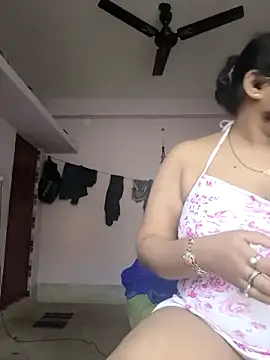 Deborbhavi222 live sex cam