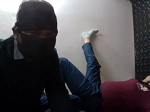 Lovelycouple25 live sex cam