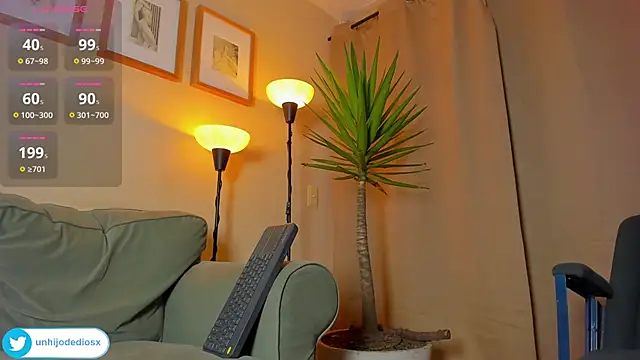 Ackerman_Eren_ live sex cam