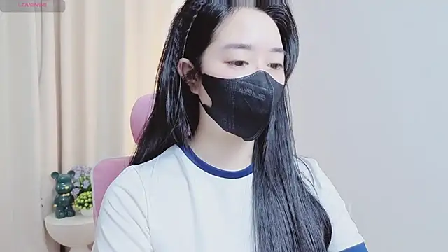 Miu-999 live sex cam