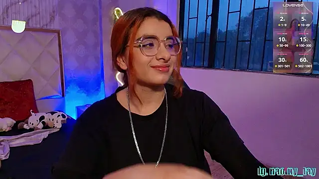 Naomy_tay1 live sex cam