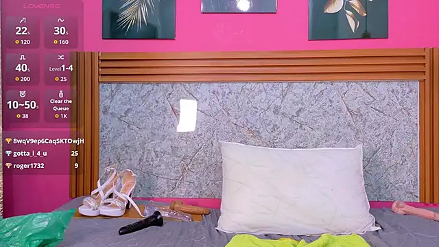 petitelittleebony's cam snapshot