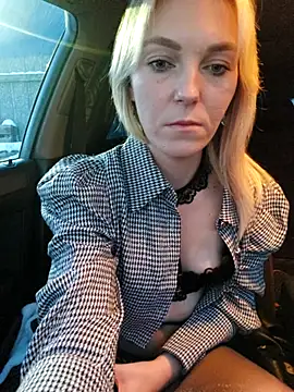 Crazy_lady69's cam snapshot