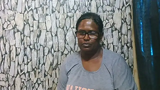 Exotic_indian95's cam snapshot