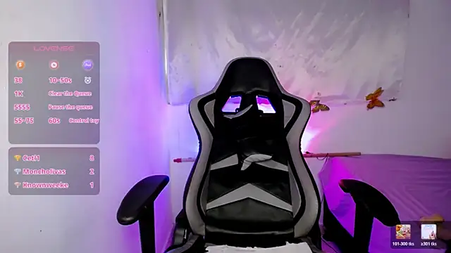 ninatiny's cam snapshot