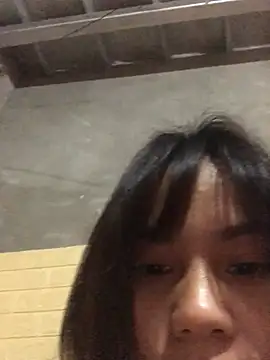 Sarahkiu's cam snapshot