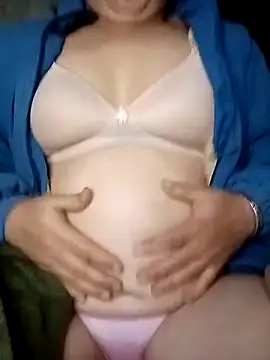 Matilda-aa's cam snapshot