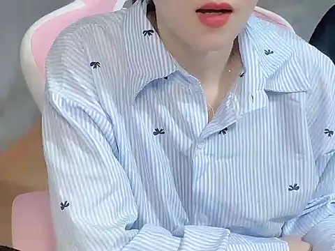 TranOanh999's cam snapshot