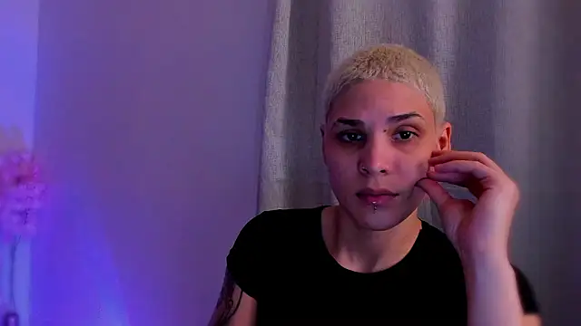 Charlee_pink's cam snapshot