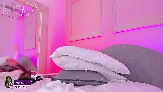 tatii_moon's cam snapshot