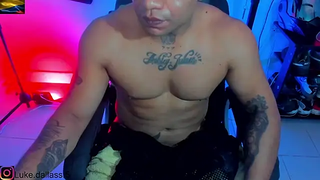 zeus_7777's cam snapshot