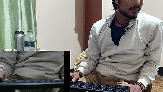 Gre3k_god's cam snapshot