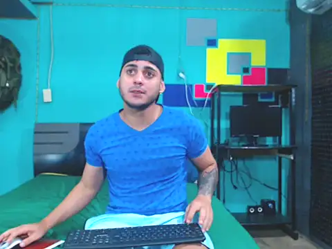 xxxxhotxoxo live sex cam