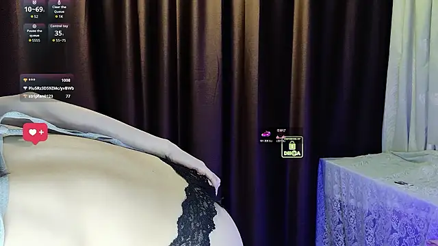 Queenbb88 live sex cam