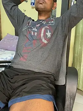 loveboyrp's cam snapshot