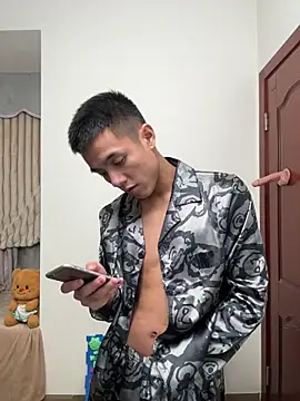 TOYOTA-01 live sex cam