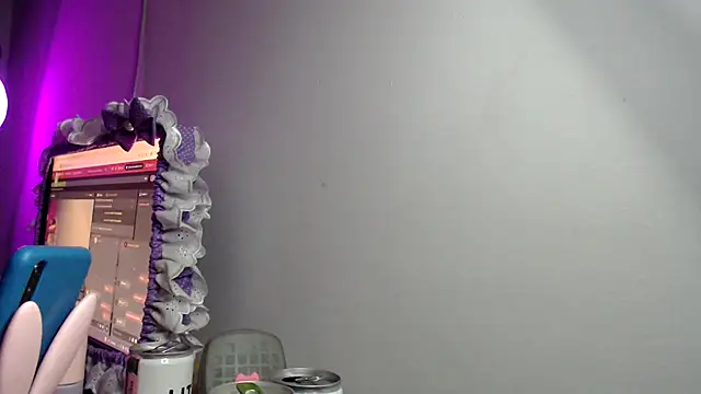 lussyevans24's cam snapshot