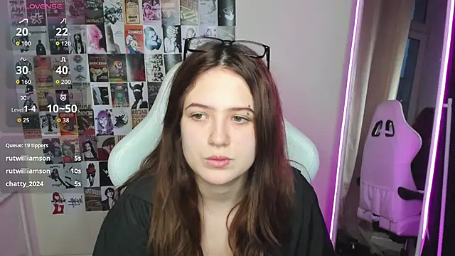 Anora_Miller live sex cam