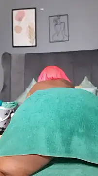 PearlSexxy69's cam snapshot