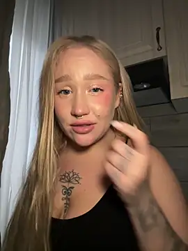 RollDolls live sex cam