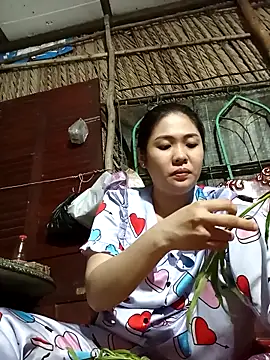 Lin-kute98 live sex cam