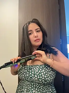 sukhakunis1's cam snapshot