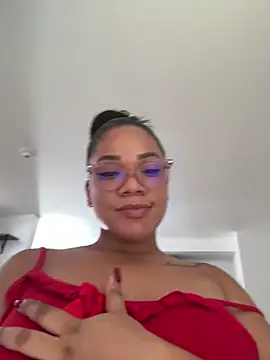 ashley_Tompson1's cam snapshot