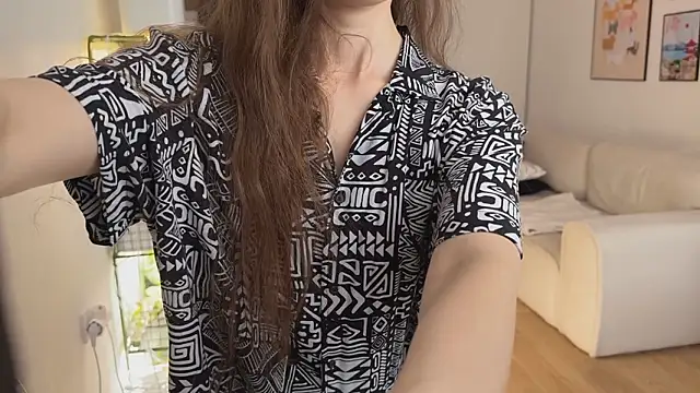 Chantwow's cam snapshot