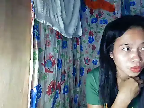 PinaySkinnyGirl's cam snapshot