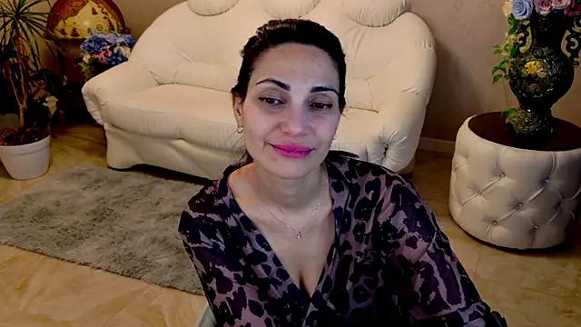 LovelyBeatrice's cam snapshot