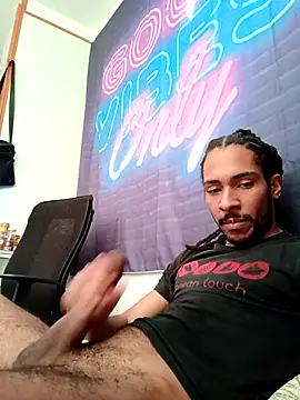 Mikaaa97 live sex cam