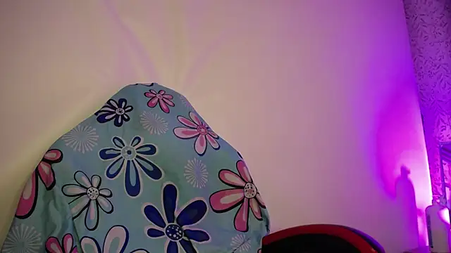 luly_pink's cam snapshot