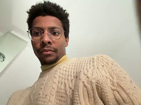 BullBreeder live sex cam