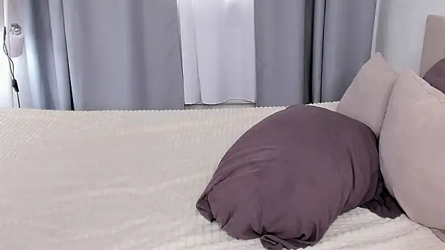 Alfreda_Mills live sex cam