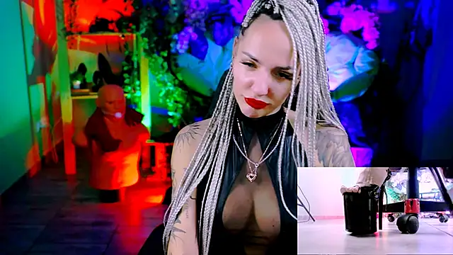 MonicaMaxwel live sex cam