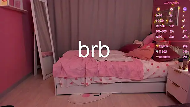 Adria_Arjona's cam snapshot