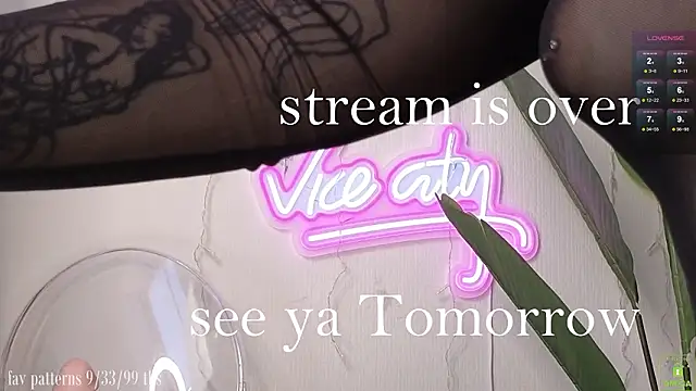 violetviolator's cam snapshot